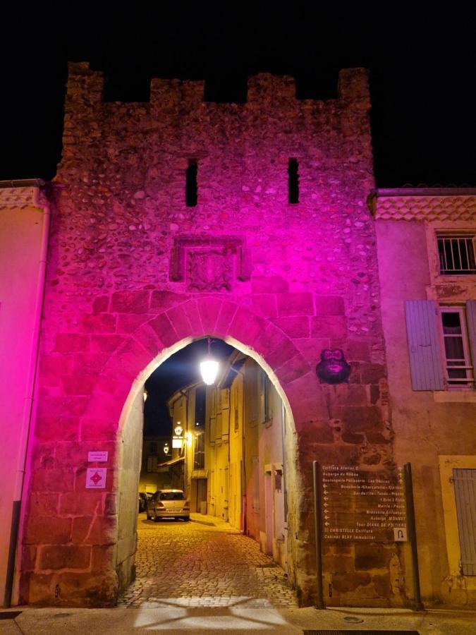 Residence De La Lone La Roche-de-Glun ภายนอก รูปภาพ