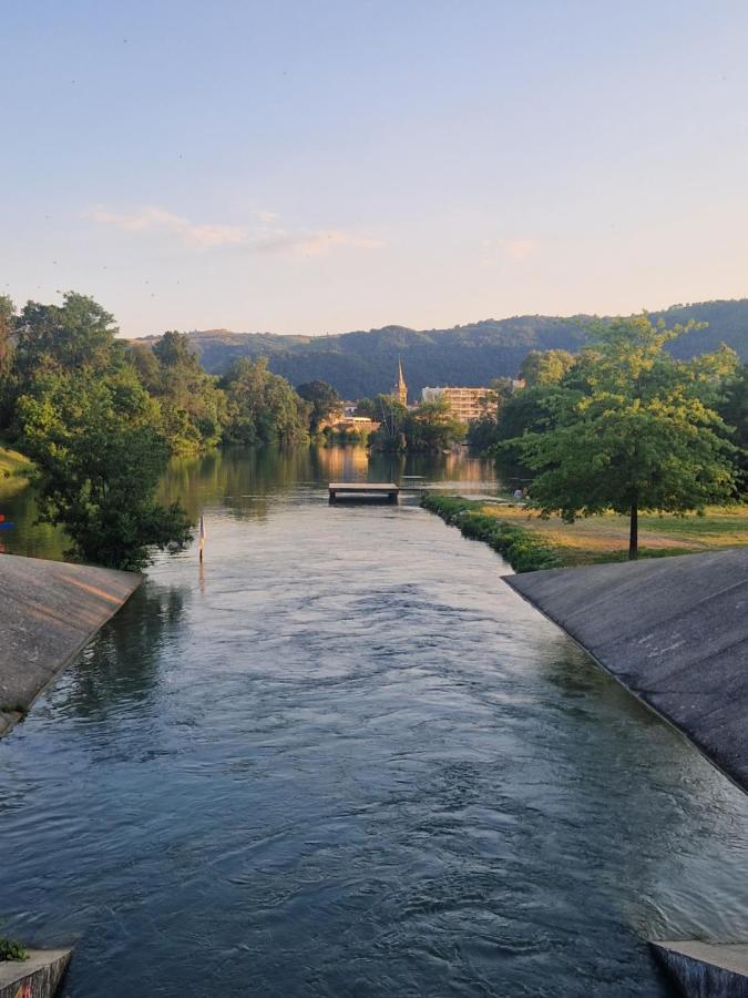 Residence De La Lone La Roche-de-Glun ภายนอก รูปภาพ